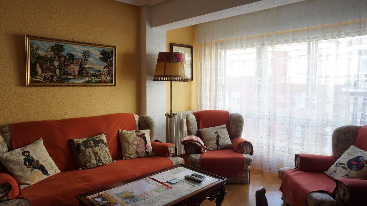 Leon Apartment | Apartment in the heart of Leon, comfortable, spacious and fully equipped.