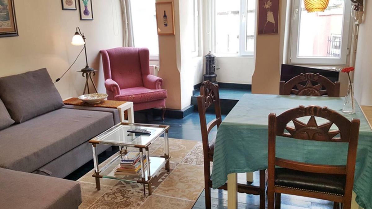 Taksim Apartment | Apartment in the Heart of the City 4