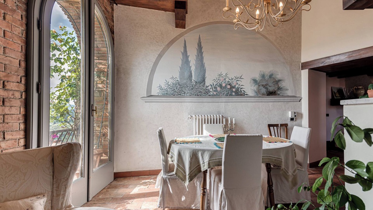 San Donato in Poggio Apartment | Apartment "Pent House Duplex" with Balcony, Wi-Fi and Air Conditioning