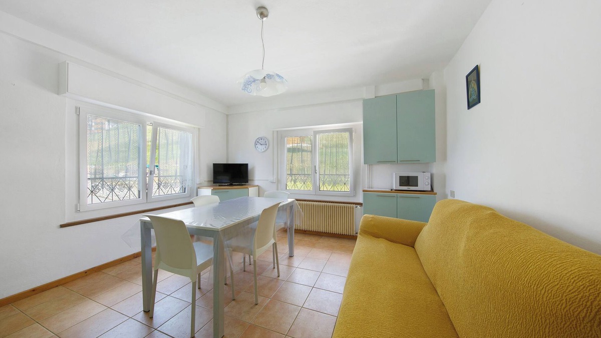 San Pietro di Cadore Apartment | Apartment 'Arancio' with Mountain View, Private Terrace and Wi-Fi