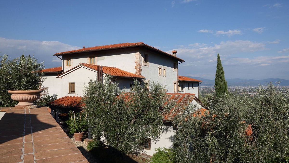 Serravalle Pistoiese Other | Apartment 2 rooms - 1 bathroom - sleeps 5 - wifi - pool
