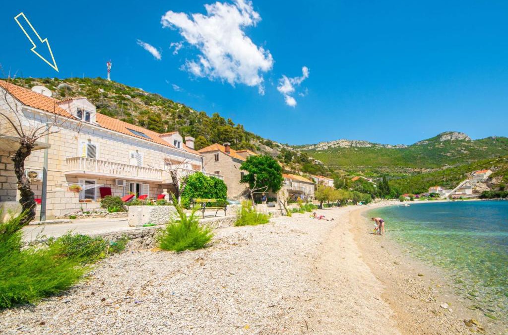Trstenik Apartment | Apartment Jelka-2 by Interhome