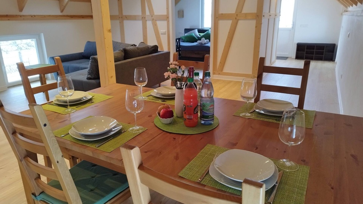 Forst Apartment | Apartment 'Kleine Auszeit 1' with Private Terrace and Wi-Fi