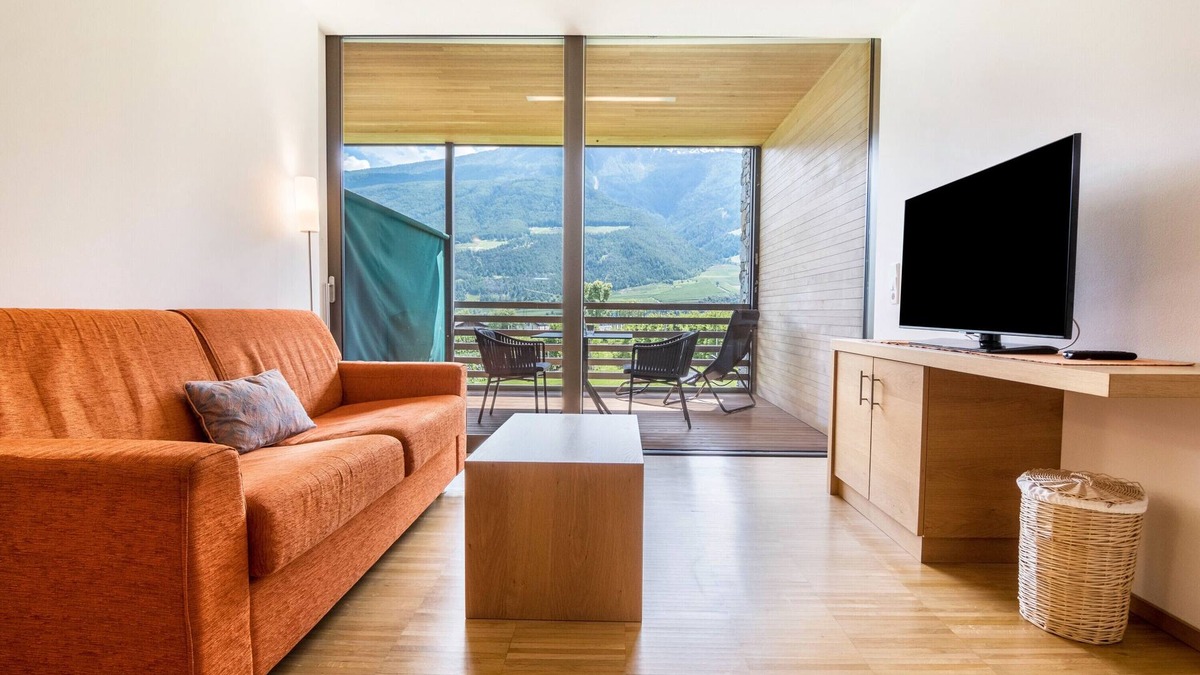 Silandro Apartment | Apartment 'Kortscherhof Depandance Apt 1' with Mountain View, Private Terrace and Wi-Fi
