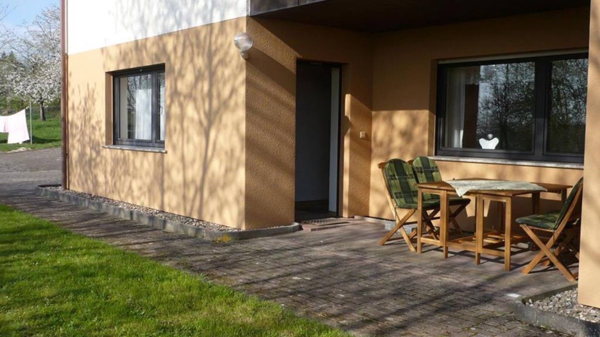 Krahenberg Apartment | Apartment Krähennest (Triem) - Apartment, shower and bath, toilet, 1 bedroom