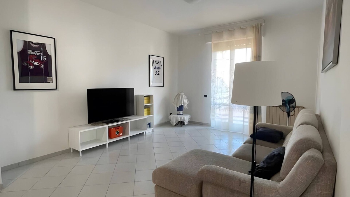 Limite Sull'Arno Apartment | Apartment 'La Casa Di Ciccio' with Private Terrace and Wi-Fi