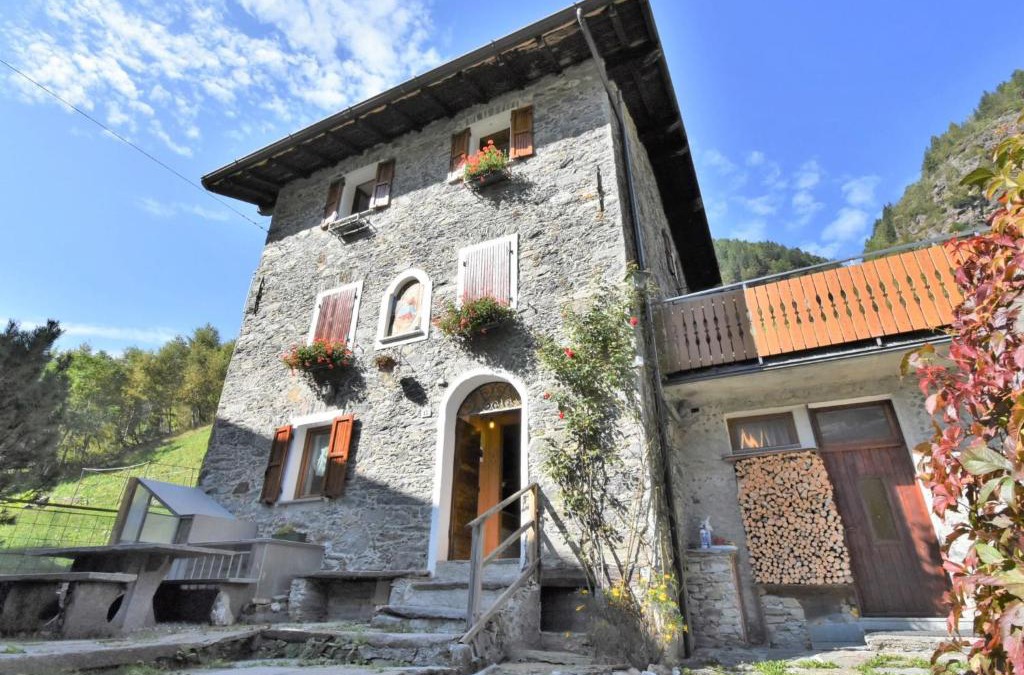 Fraccia Apartment | Apartment La Casetta di Biorca by Interhome