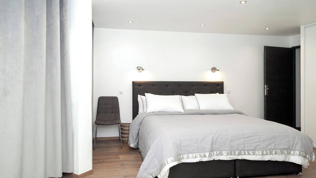 Parc-Nord Apartment | Apartment La Defense - Near RER station and Arena stadium