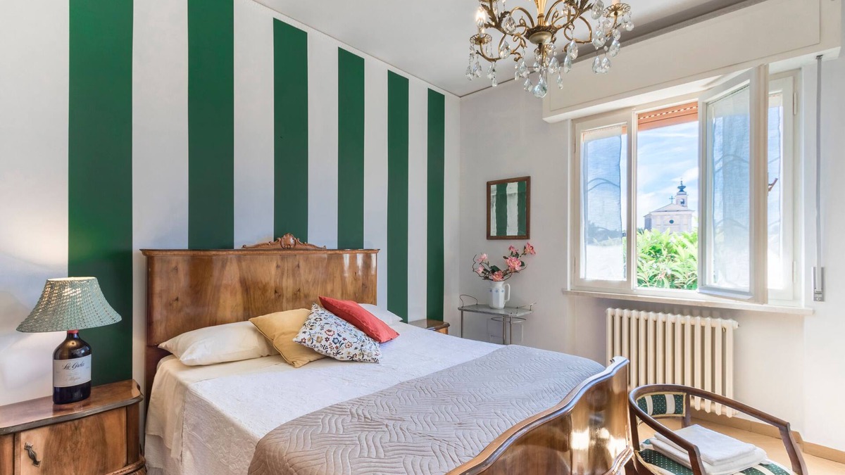 Sandra Apartment | Apartment 'La Maison De Mely' with Private Terrace, Wi-Fi and Air Conditioning