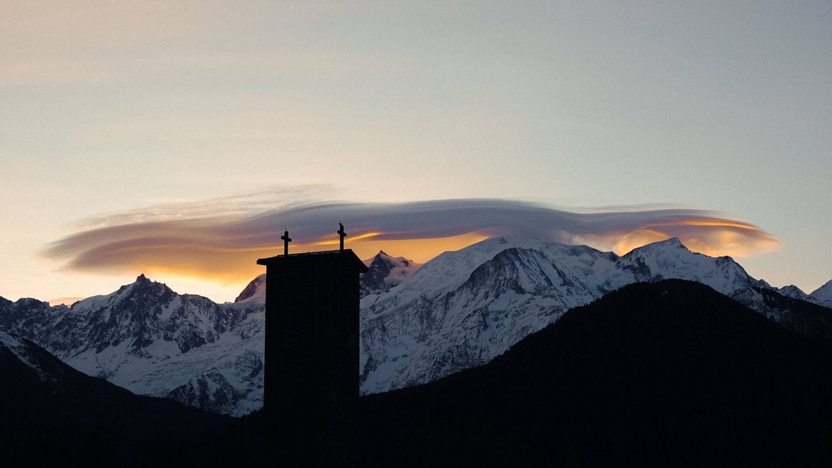 Plateau-d'Assy Apartment | Apartment 'La Maison De Zoé' with Mountain View, Private Terrace and Wi-Fi