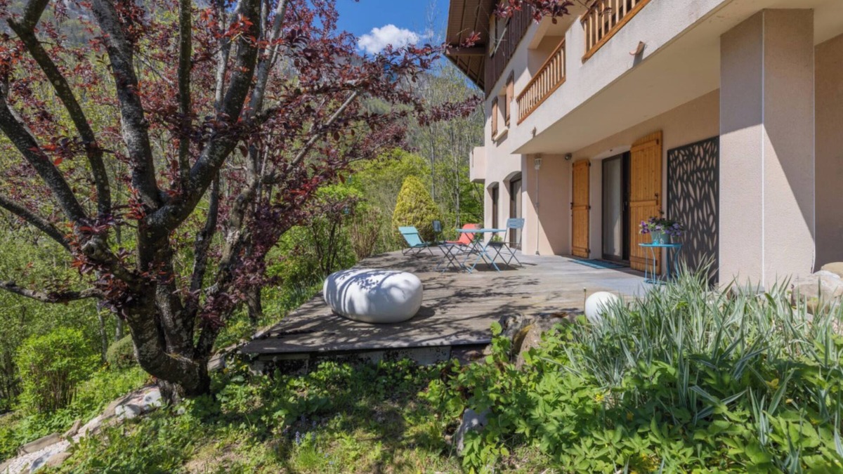 Thones Apartment | Apartment 'La Tour 74' with Mountain View, Private Terrace and Wi-Fi