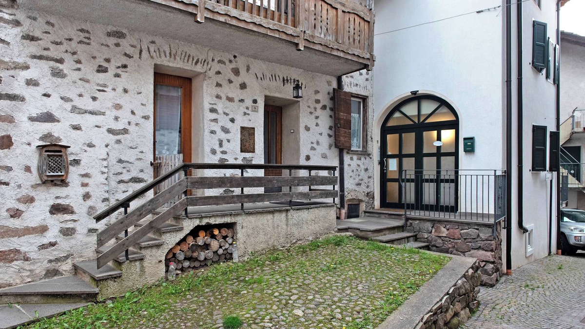 Baselga di Pine Apartment | Apartment 'Lago Delle Piazze' with Mountain View, Balcony & Wi-Fi