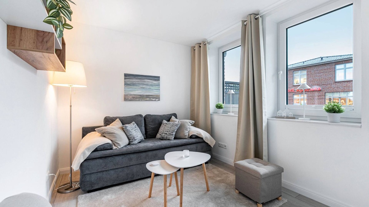 Lunden Apartment | Apartment 'Landräume' with Wi-Fi