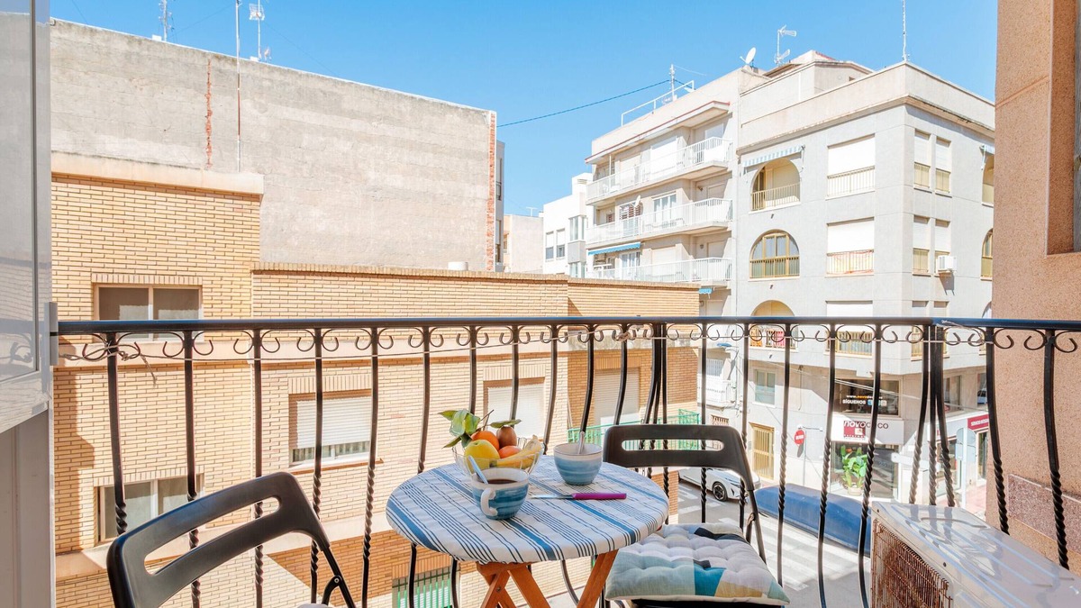 Santa Pola Apartment | Apartment "Legado Marino" with Balcony & Wi-Fi