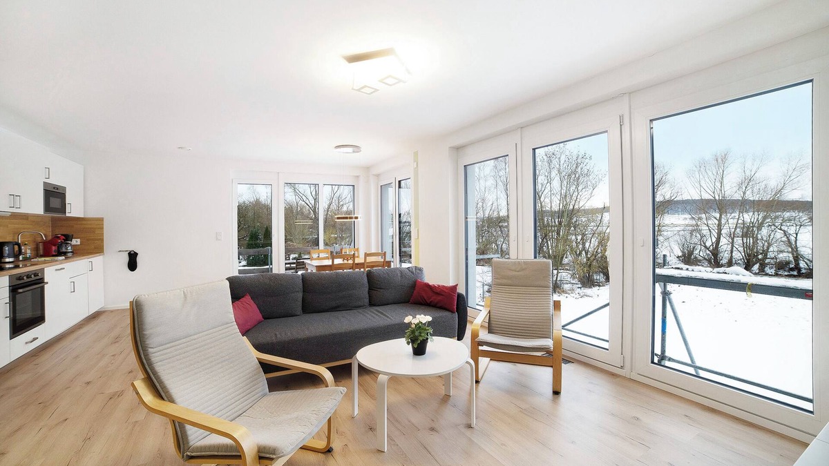 Niedernjesa Apartment | Apartment 'Leineufer' with Balcony and Wi-Fi