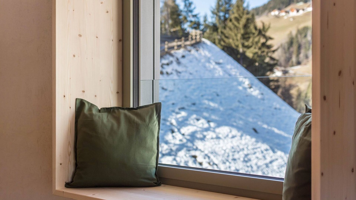 Santa Maddalena Apartment | Apartment 'Lena Dolomites Luxury Suite' with Mountain View, Private Terrace and Sauna
