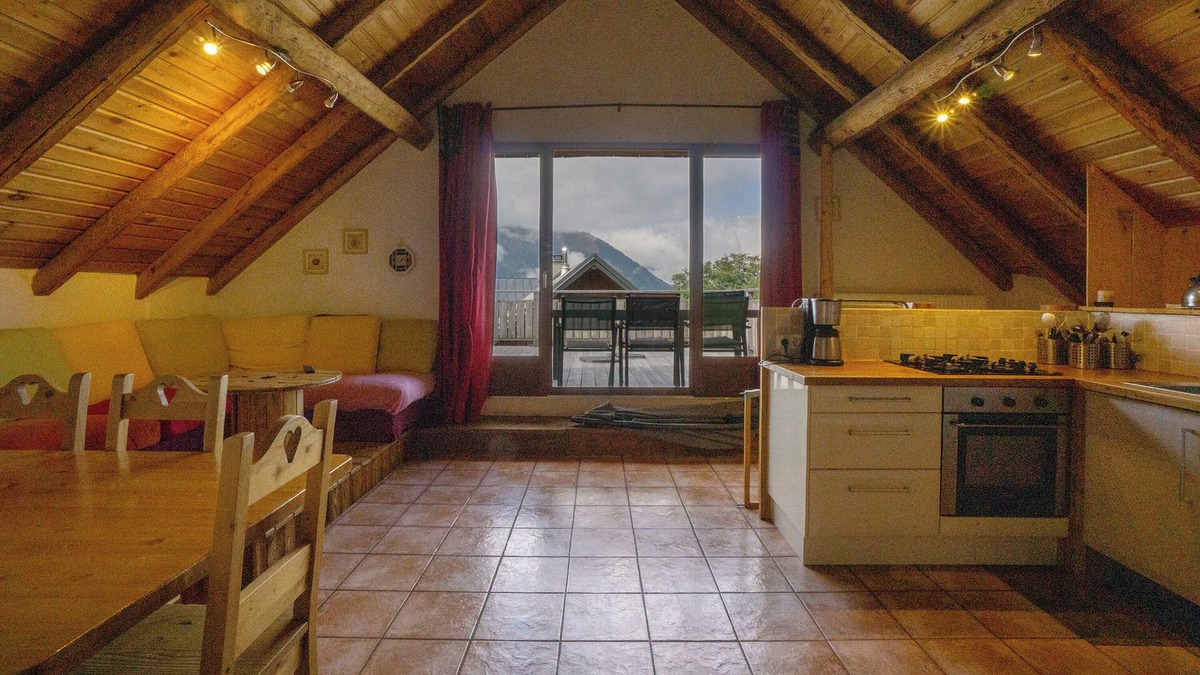 Albiez-le-Vieux Apartment | Apartment 'Les Combles' with Mountain View, Private Terrace and Wi-Fi