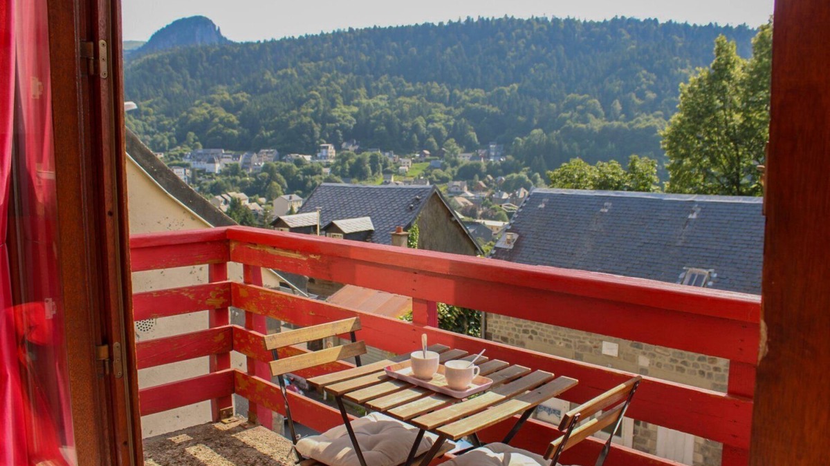 Mont-Dore Apartment | Apartment 'Les Lauriers, No. 1' with Mountain View and Balcony