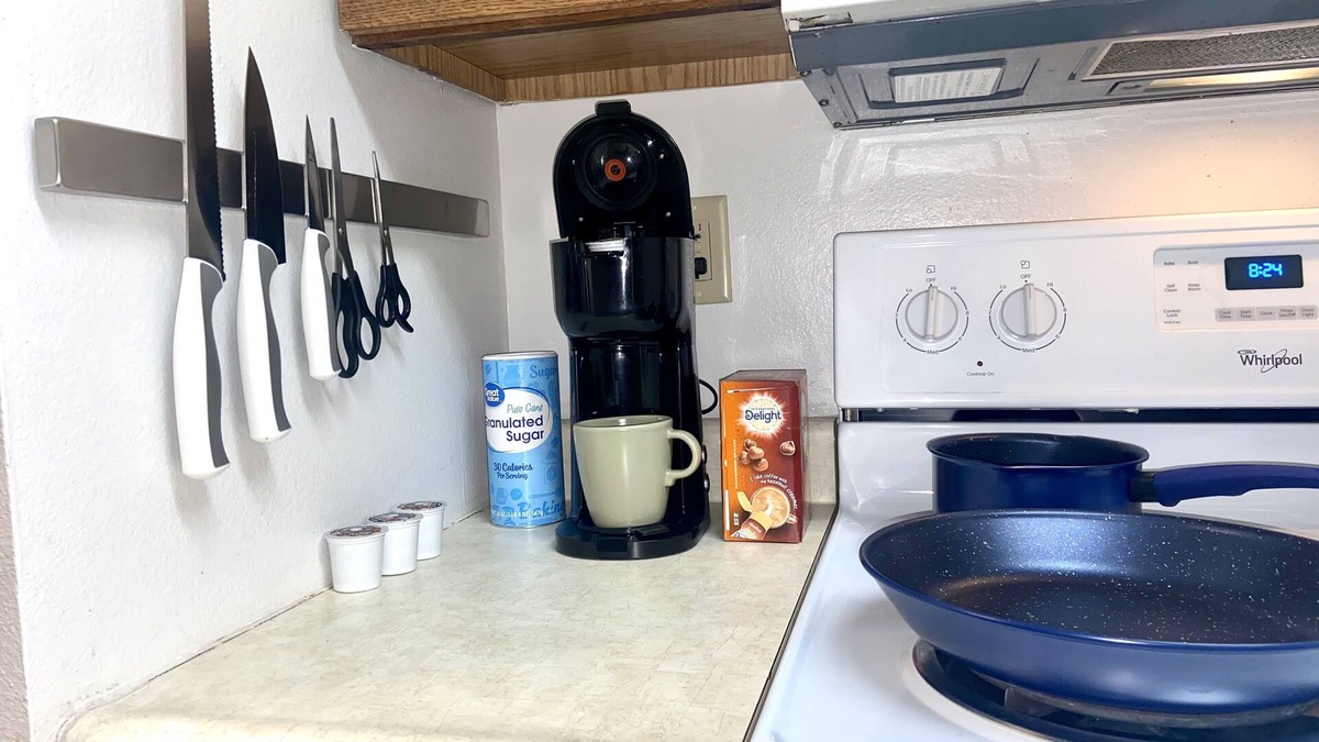 Coralville Apartment | Apartment Less Than 2 Miles From Kinnick