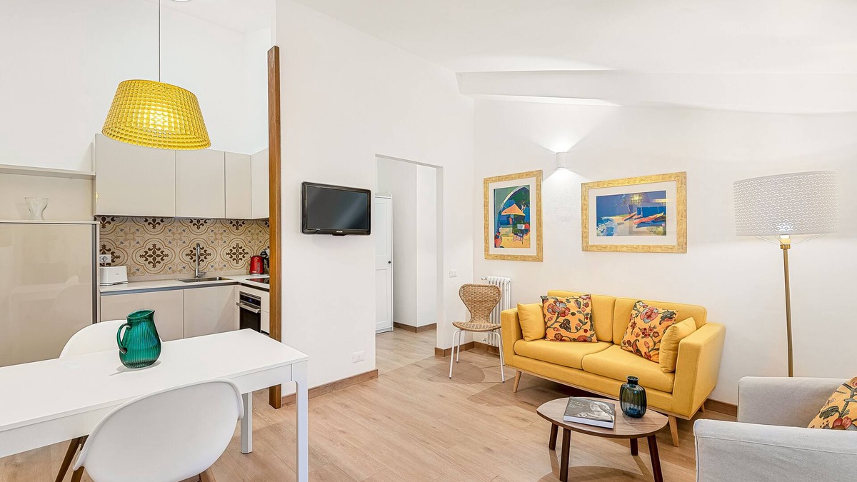 Pedona Apartment | Apartment "LIBECCIO" finely furnished, in the green