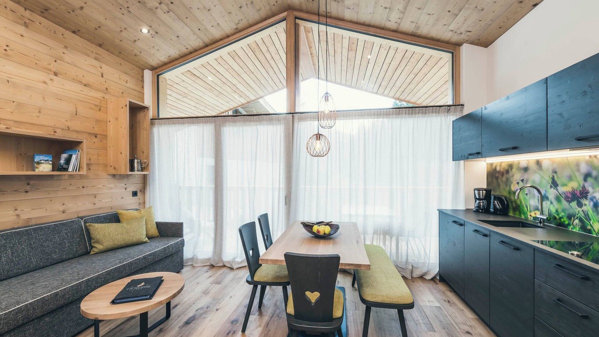 Casateia Apartment | Apartment "Lichtung Woldererhof Wiesenduft" with Mountain View