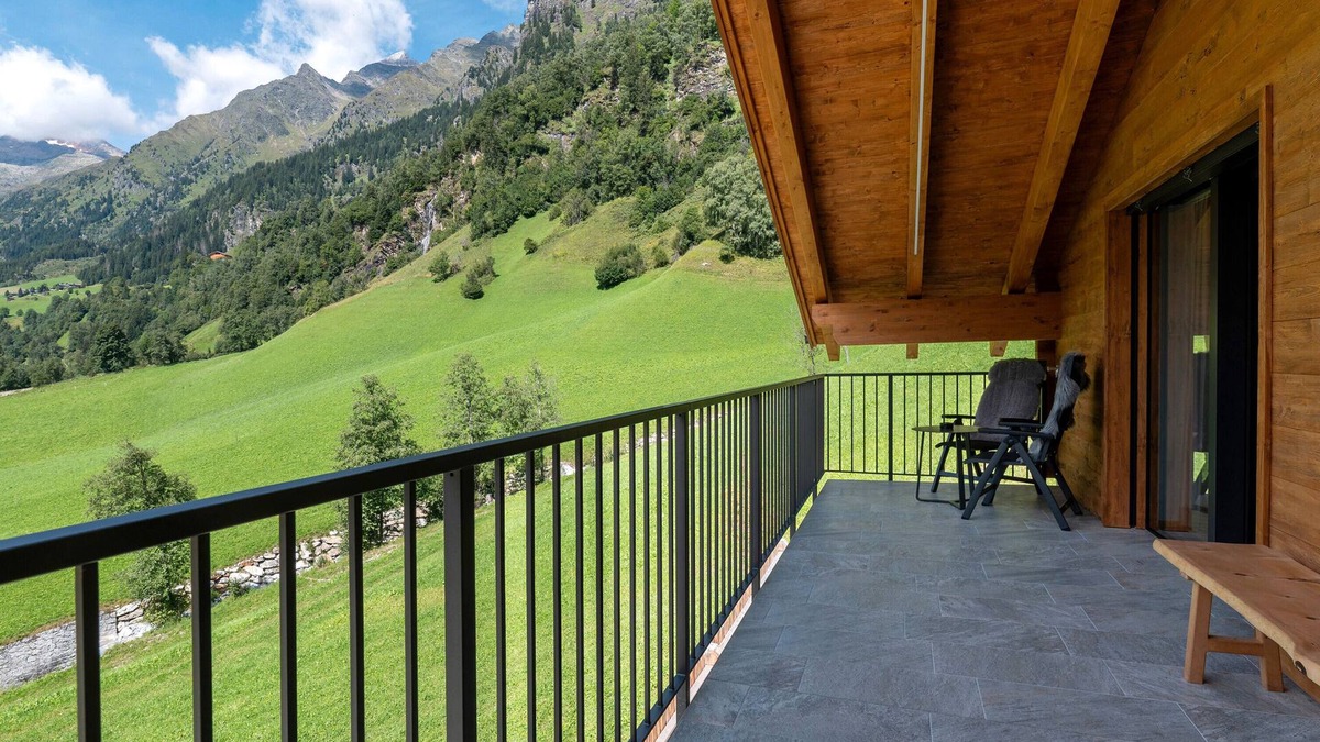 Fleres Apartment | Apartment 'Lodge 3' with Mountain View, Shared Terrace and Wi-Fi