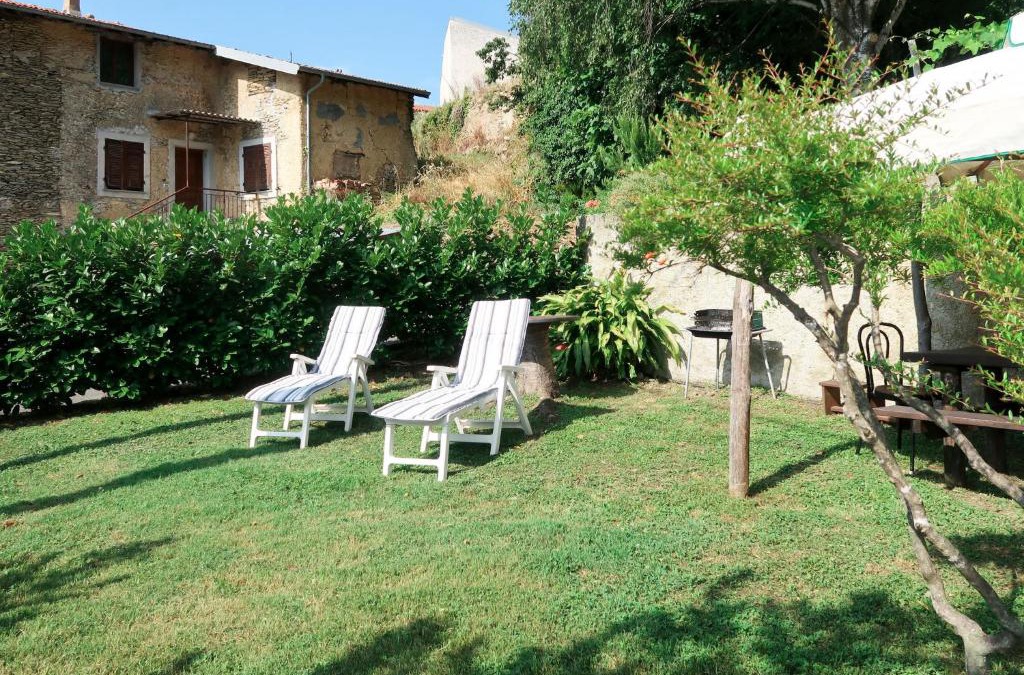 Borgo Apartment | Apartment Luca by Interhome