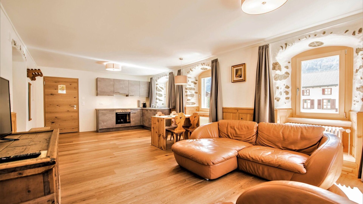 Mustair Apartment | Apartment Münsterhof 66m²