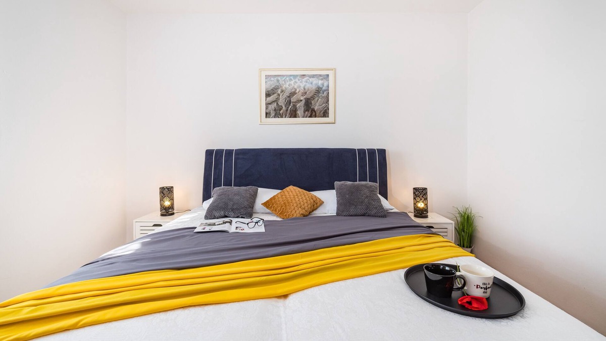 Novigrad Condo | APARTMENT MARIJA, NOVIGRAD (DALMACIJA)