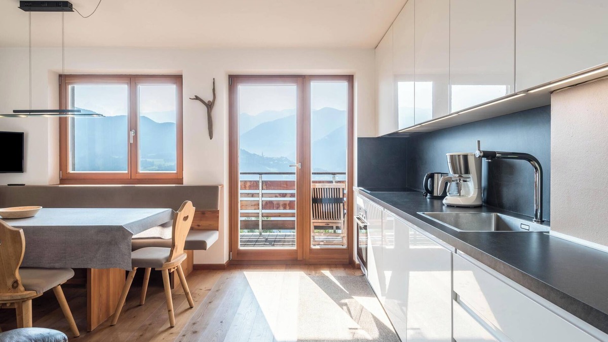 Feldthurns Apartment | Apartment 'Melisse Thalerhof' with Mountain View, Balconies & Wi-Fi