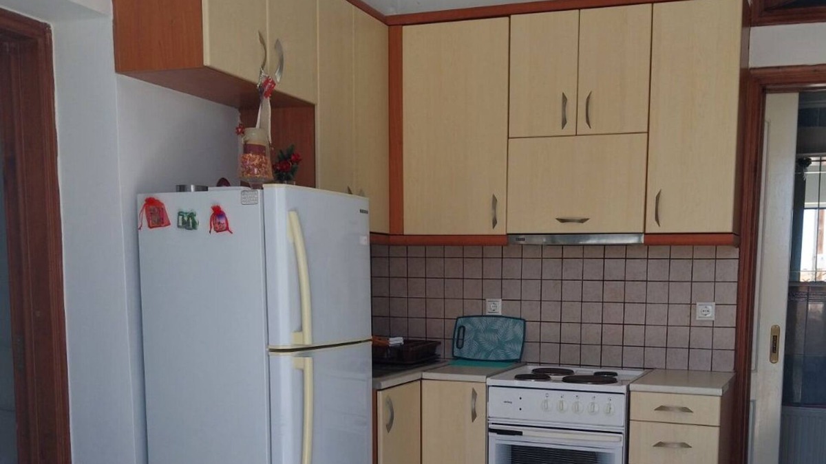Menidion Apartment | Apartment 'Menidi Studio' with Sea View, Wi-Fi and Air Conditioning