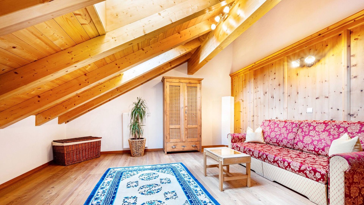 Anterselva Apartment | Apartment 'Mitterbruggehof Berganemone' with Mountain View, Shared Garden and Wi-Fi