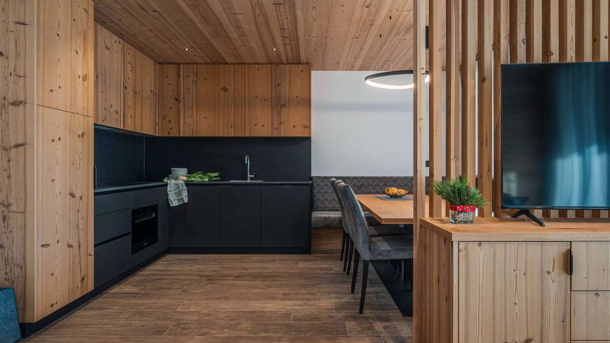 Spormaggiore Apartment | Apartment 'Mugo' with Mountain View, Wi-Fi and Air Conditioning
