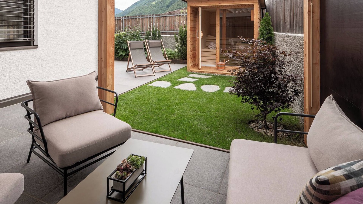 Lutago Apartment | Apartment 'Nature Duplex Zaun - Fluss' with Mountain View, Terraces & Wi-Fi