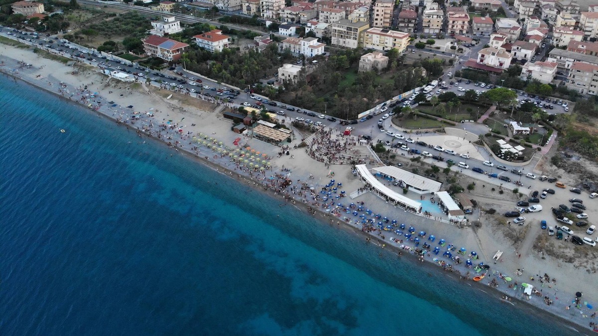 Guardavalle Marina Apartment | Apartment near the sea with a view.