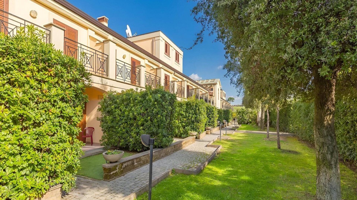 Settecamini Apartment | Apartment near Marco Simone Golf Rome