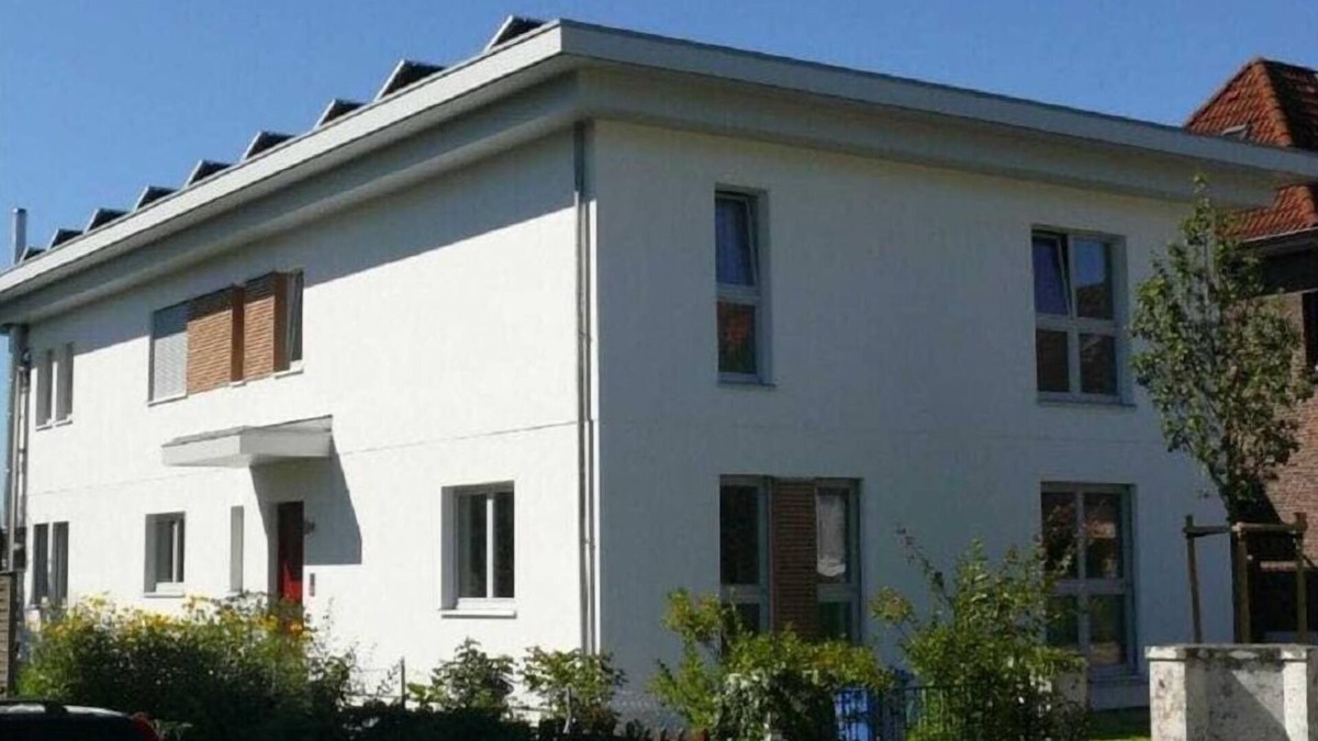 Wedel House | Apartment near the Elbe (350m)