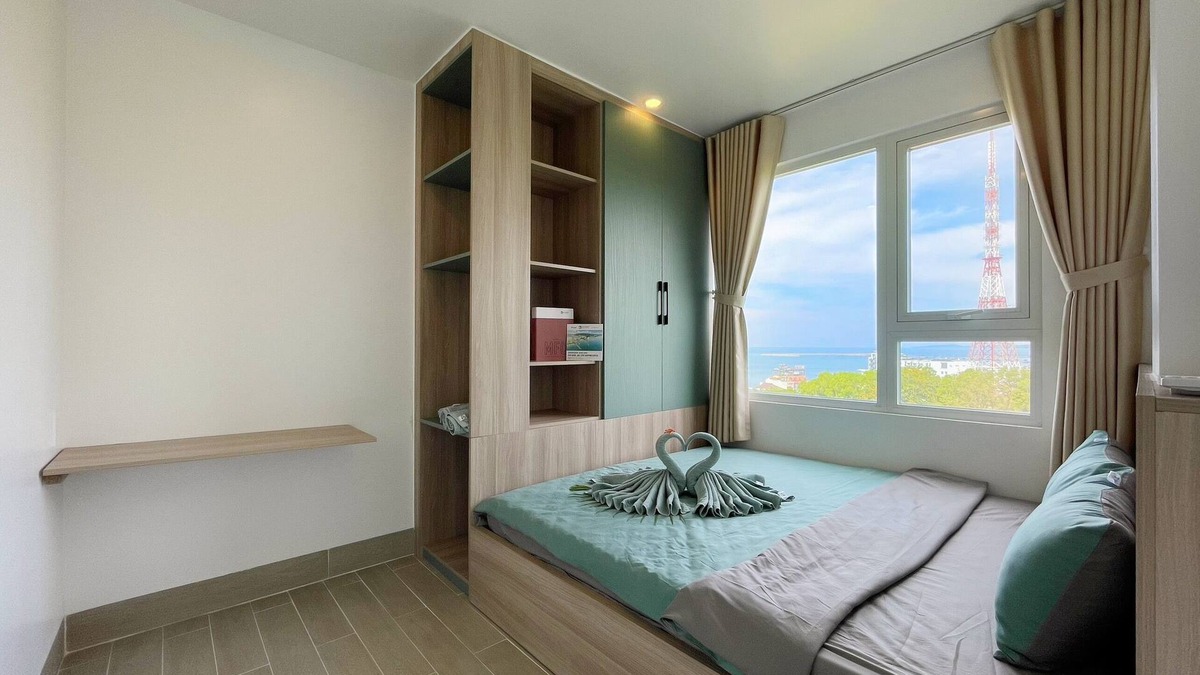 Duong Dong Apartment | Apartment, new, fully furnished, central, beachfront 66033