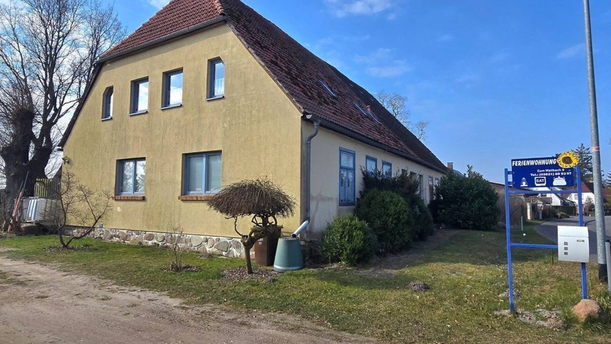 Hirschburg Apartment | Apartment NH6 - Apartment with 2 sep. Bedrooms for 4 persons opposite the