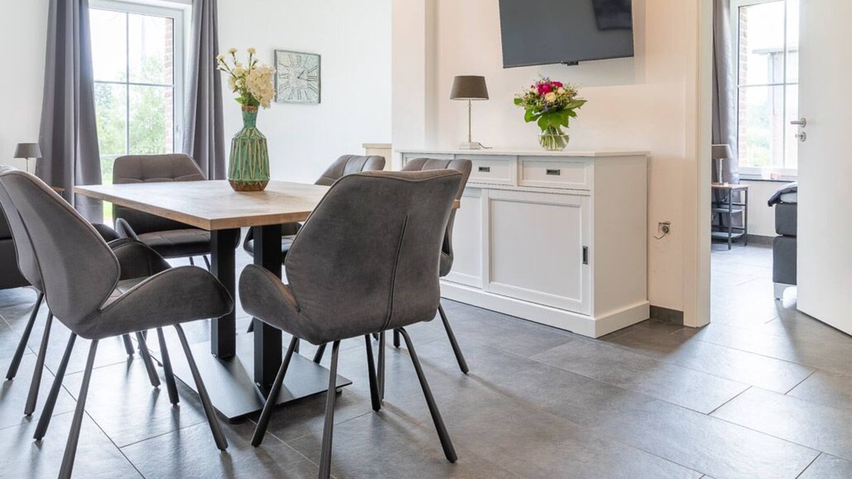 Weeze Apartment | Apartment Niersblick for 5 people (Anlitzhof)