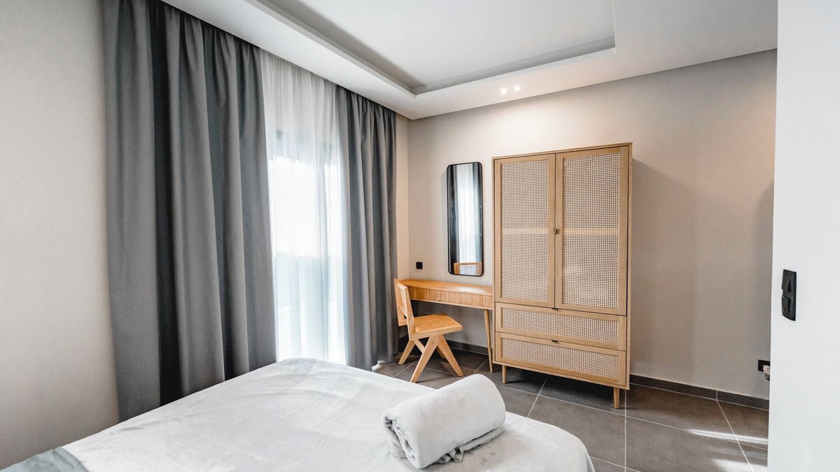 Marathias Apartment | Apartment 'Nima 3' with Shared Terrace, Wi-Fi and Air Conditioning