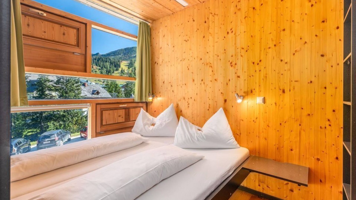 Irdning-Donnersbachtal Apartment | Apartment no. 3, 2 bedrooms, shower, WC - 1-2 nights - "Holzboxen" Planneralm