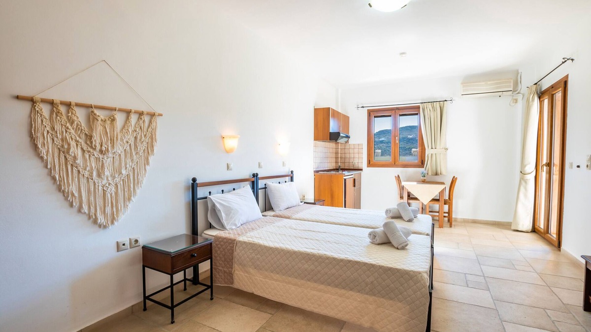 Karpathos Town Apartment | Apartment 'No 3' with Mountain View, Wi-Fi and Air Conditioning