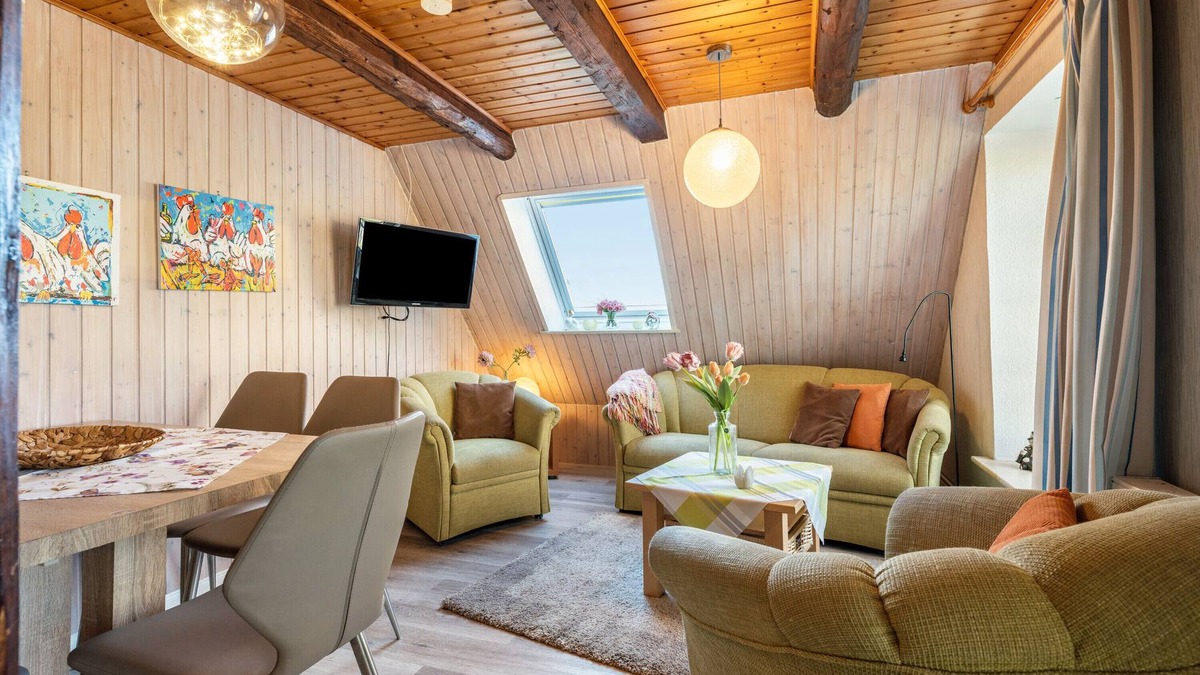 Schulp Apartment | Apartment 'Nordwind' with Private Terrace, Shared Garden and Wi-Fi