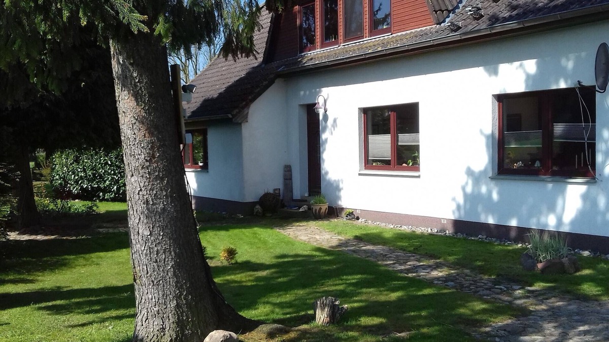 Ahrenshagen-Daskow Apartment | Apartment on the Baltic Sea - secluded location on the edge of the forest