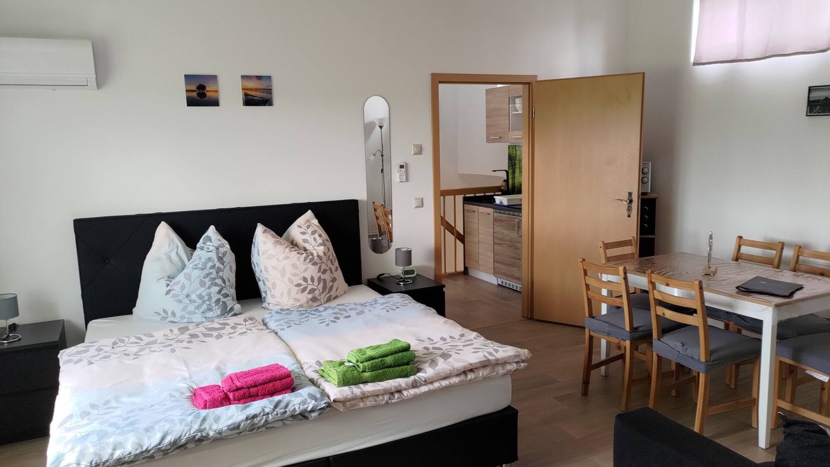 Klinga Apartment | Apartment on the lake