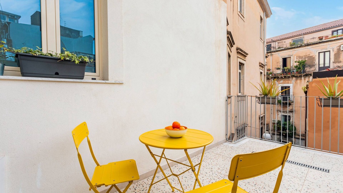 Archi Apartment | Apartment 'Orlando By Tabula House' with Private Terrace, Wi-Fi and Air Conditioning