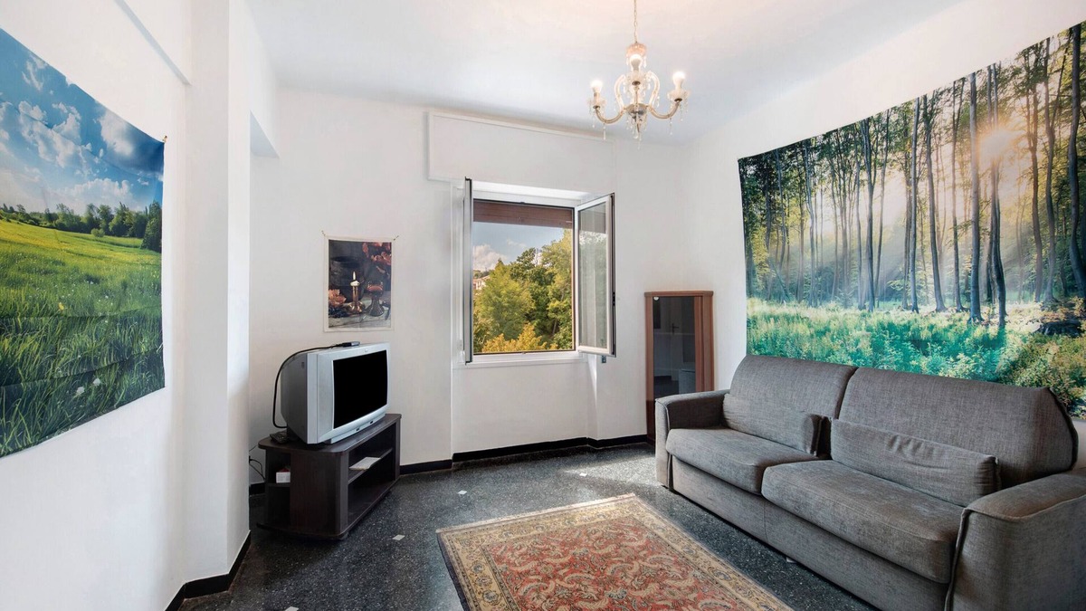Serravalle Scrivia Apartment | Apartment 'Outlet2000' with Balcony and Wi-Fi