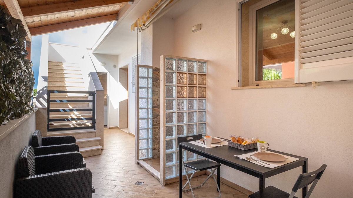 Copertino Apartment | Apartment 'Over The Top - Lu Sule' with Private Terrace, Wi-Fi and Air Conditioning