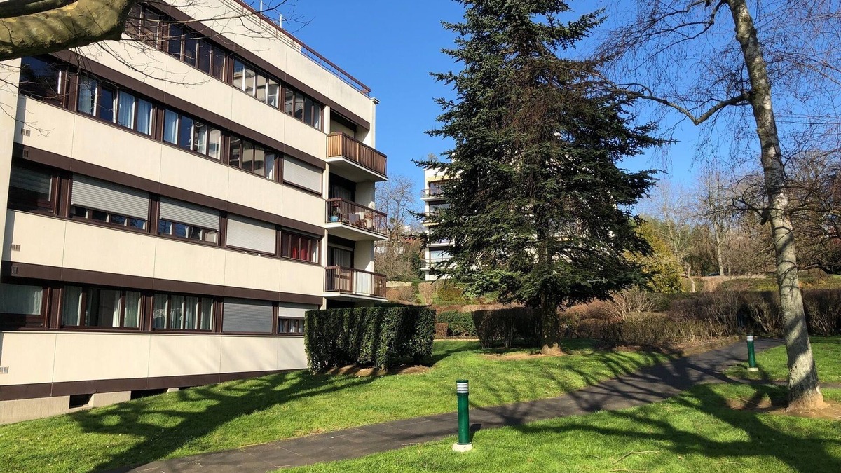 Fontenay-aux-Roses Apartment | Apartment Paris 3 travelers